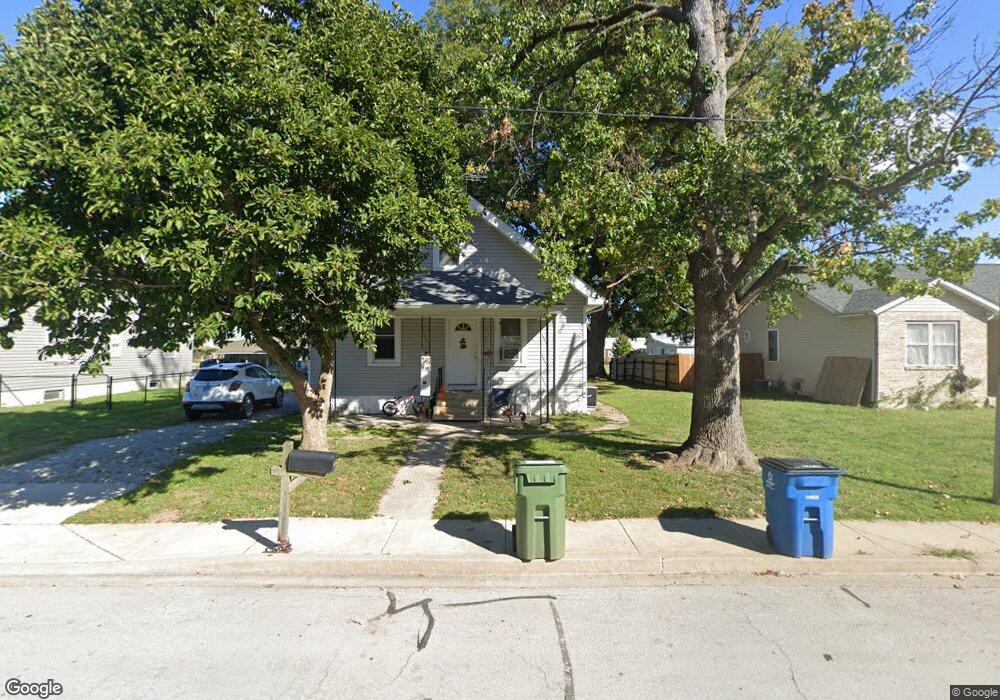 414 N Donk Ave, Maryville, IL 62062 - photo 1