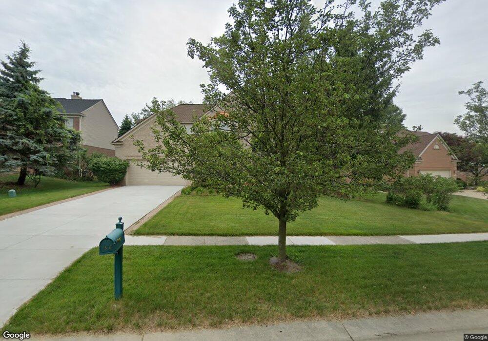 4646 Northridge Dr, West Bloomfield, MI 48323 - photo 1