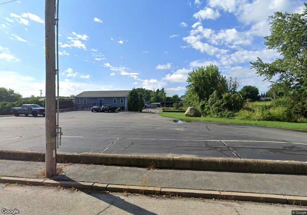 85 Pine Swamp Rd, Cumberland, RI 02864 - photo 1