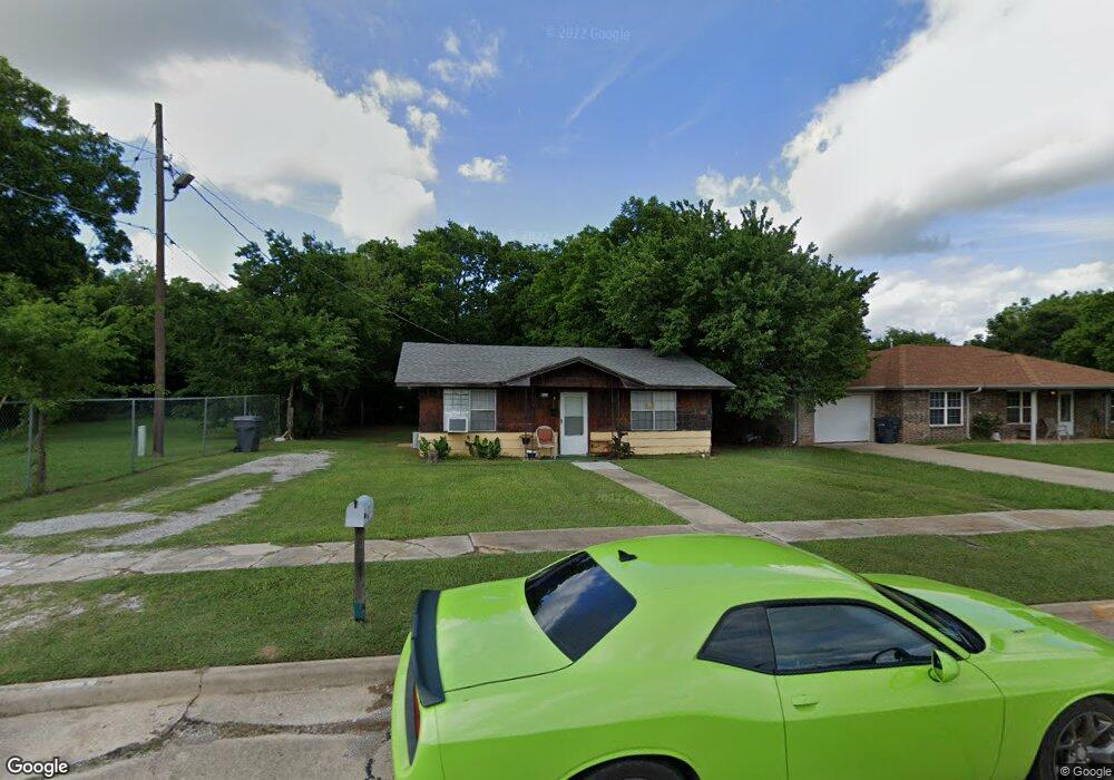 711 6th Ave NE, Ardmore, OK 73401 - photo 1