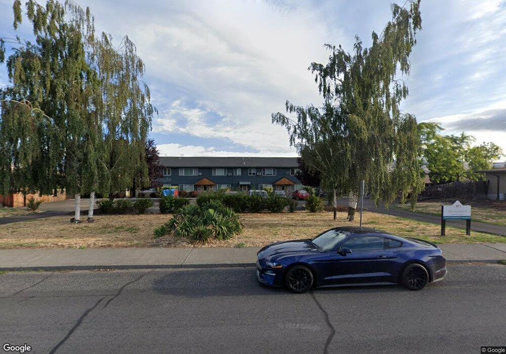 1615 E 10th St, the Dalles, OR 97058 - photo 1