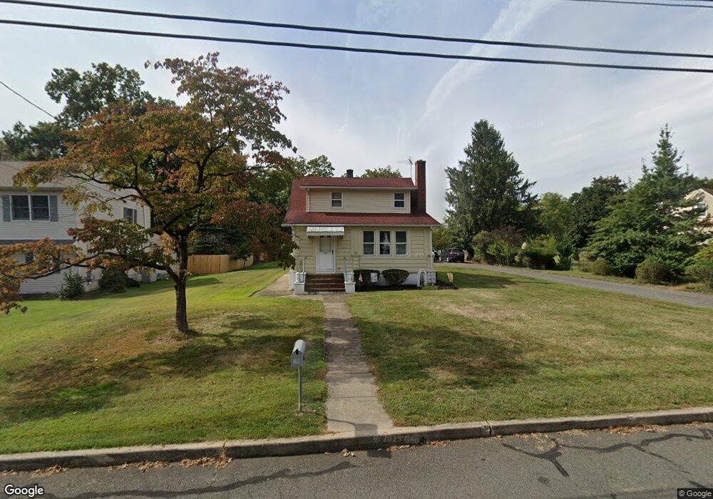 109 Mountain Pkwy, Green Brook, NJ 08812 - photo 1