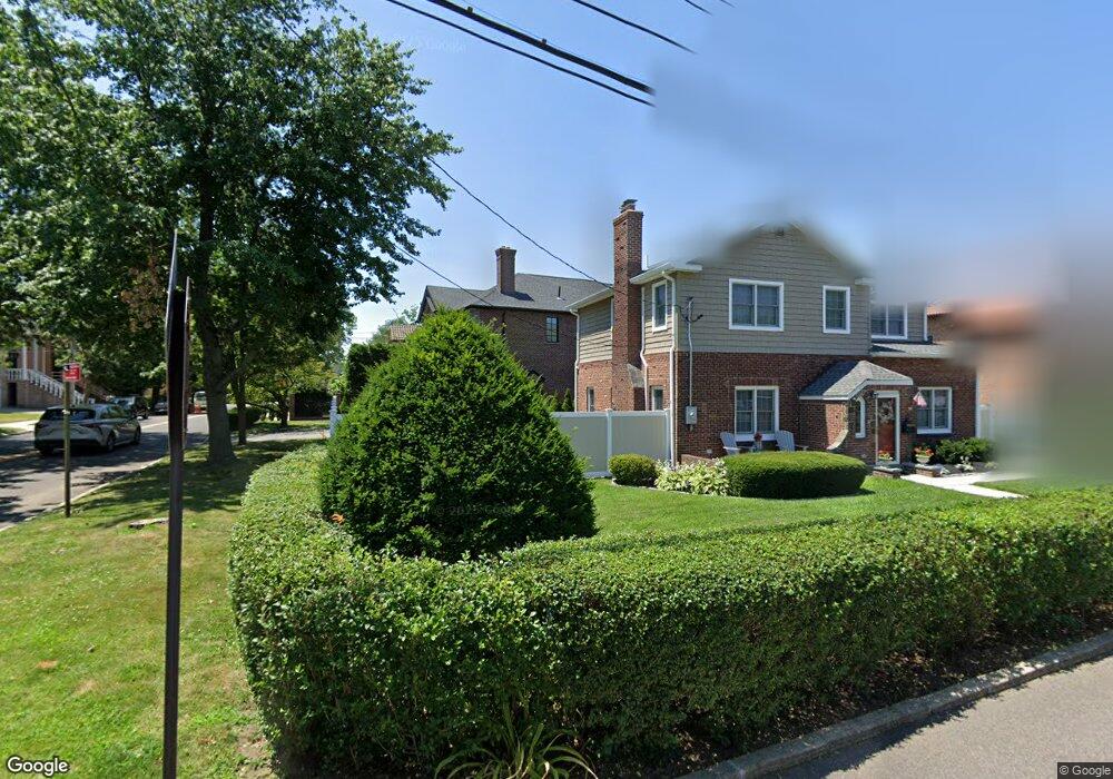 14717 3rd Ave, Whitestone, NY 11357 - photo 1