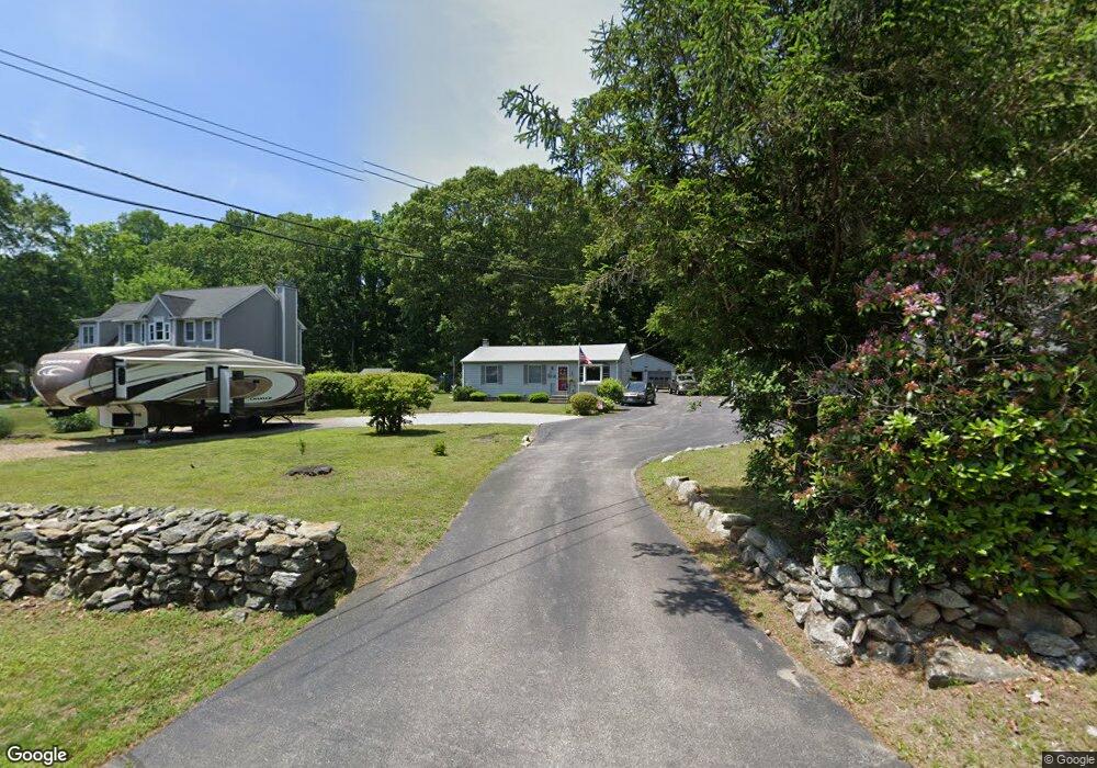 896 Middlebridge Rd, Wakefield, RI 02879 - photo 1