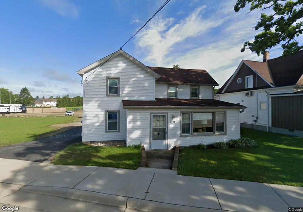 108 Hartford Rd, Slinger, WI 53086 - photo 1