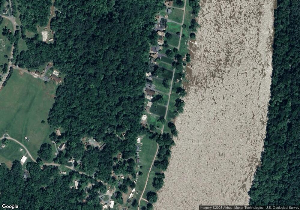 61 Mason Dr, Harpers Ferry, WV 25425 - photo 1