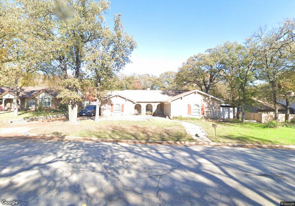2828 Hurstview Dr, Hurst, TX 76054 - photo 1