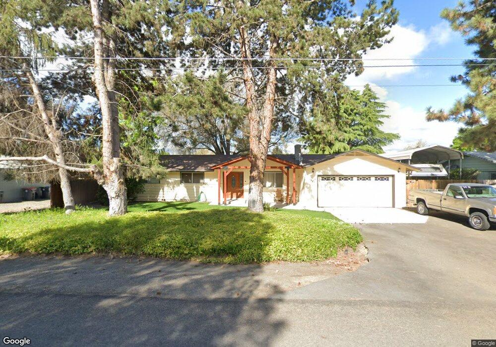 3447 Edella St, Central Point, OR 97502 - photo 1