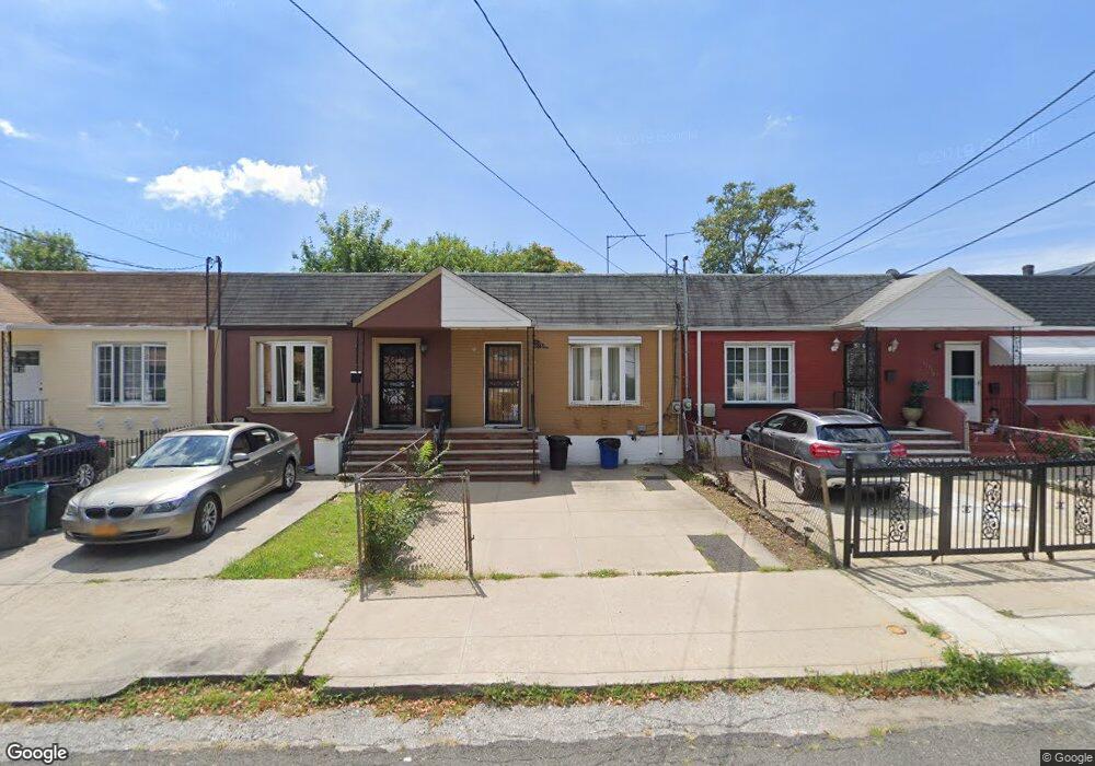 15318 111th Rd, Jamaica, NY 11433 - photo 1