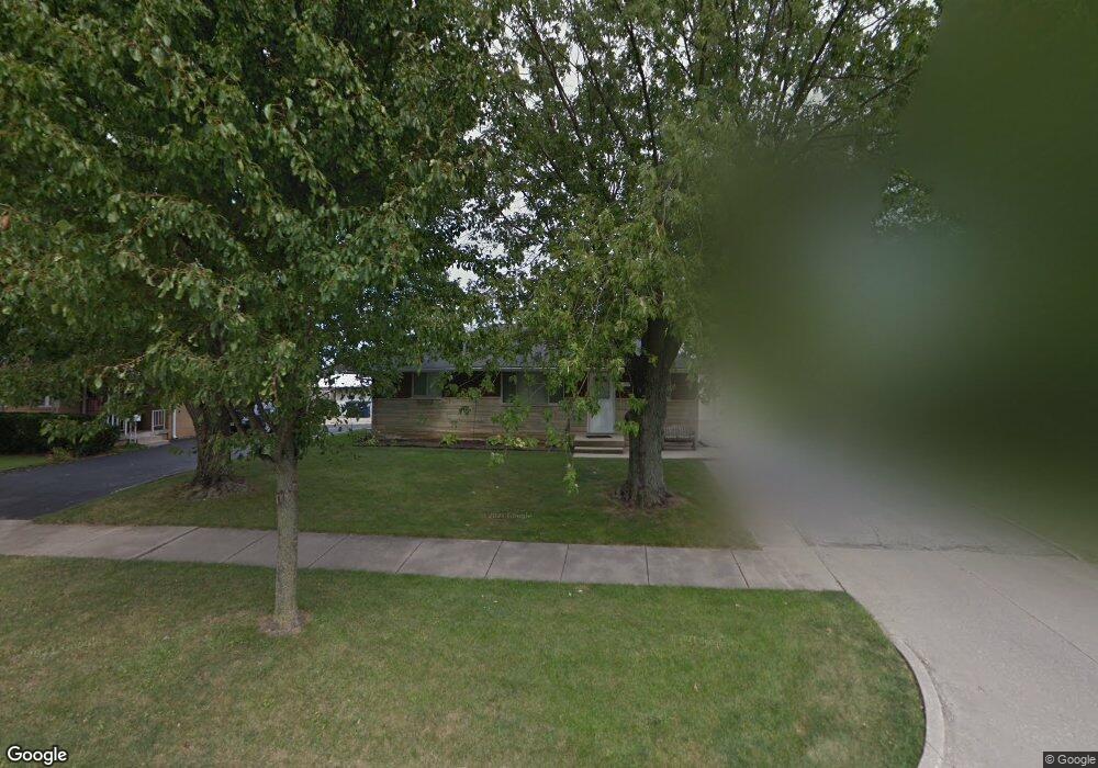 719 S 9th Ave, Beech Grove, IN 46107 - photo 1