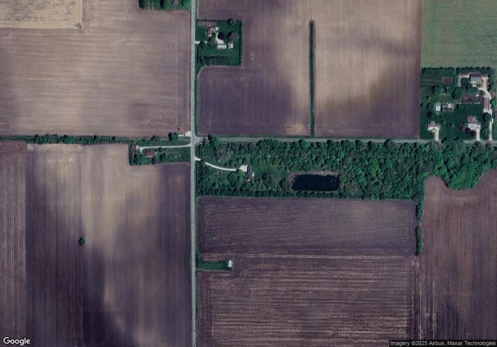 58010 Tulip Rd, New Carlisle, IN 46552 - photo 1