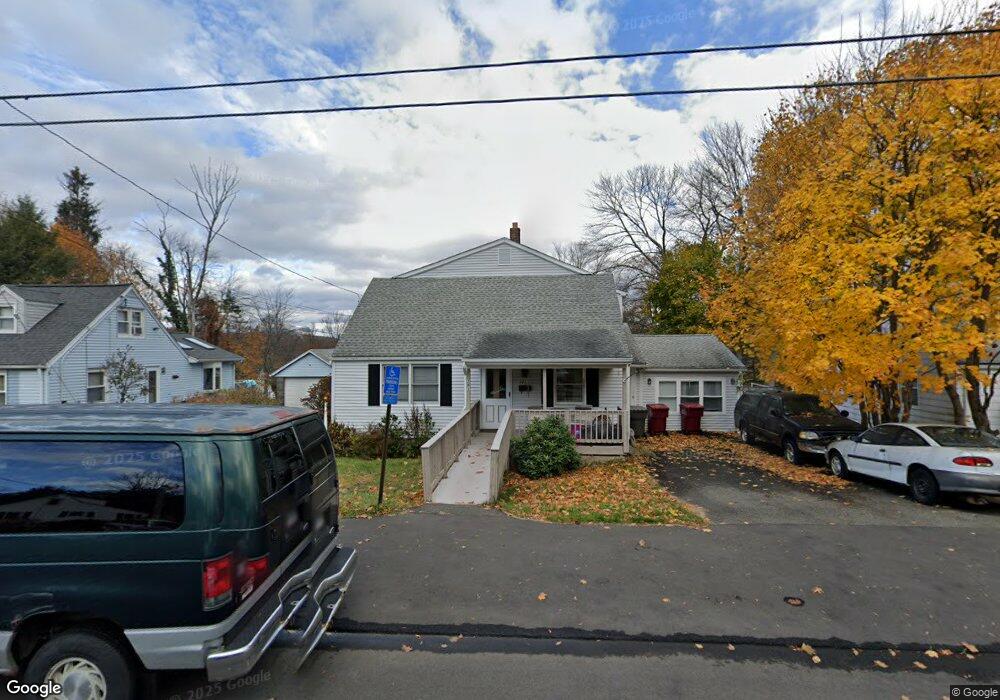 281 N Hoadley St, Naugatuck, CT 06770 - photo 1