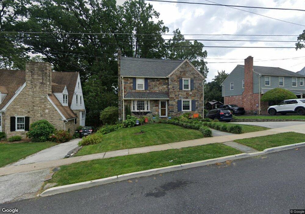 567 Strathmore Rd, Havertown, PA 19083 - photo 1