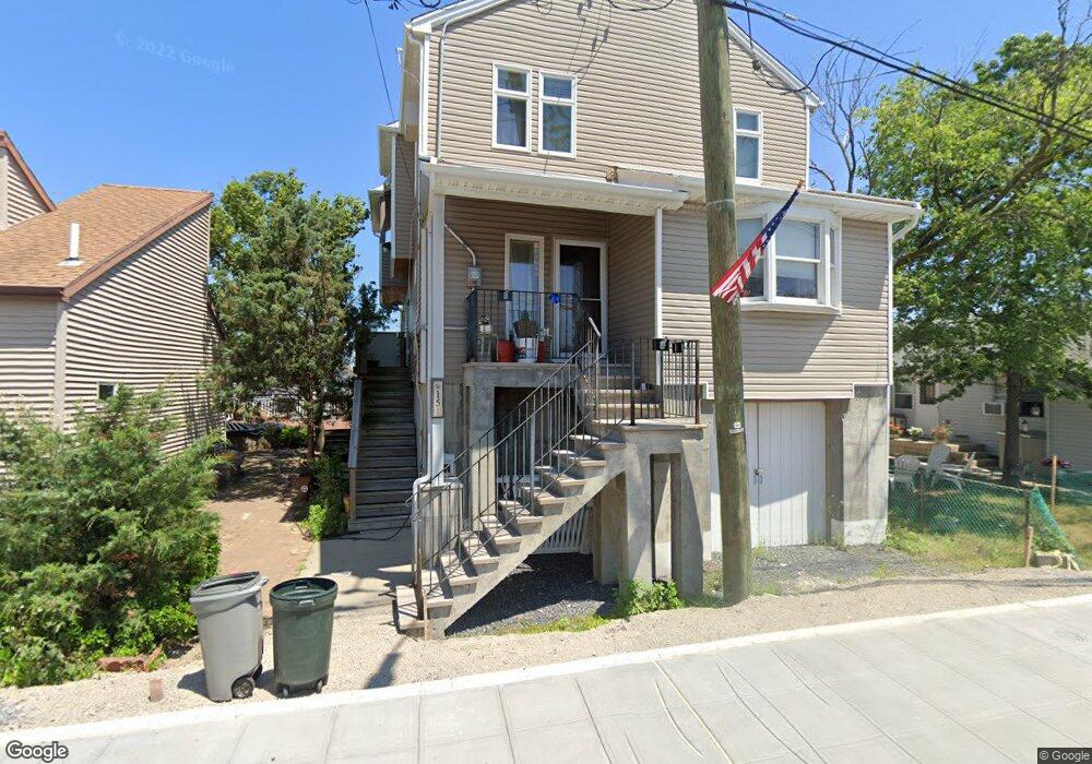 15-01 W 15th Rd, Broad Channel, NY 11693 - photo 1