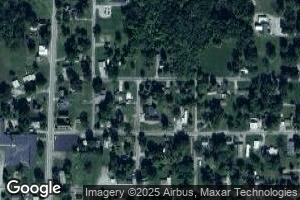 318 Walnut St, Enfield, IL 62835