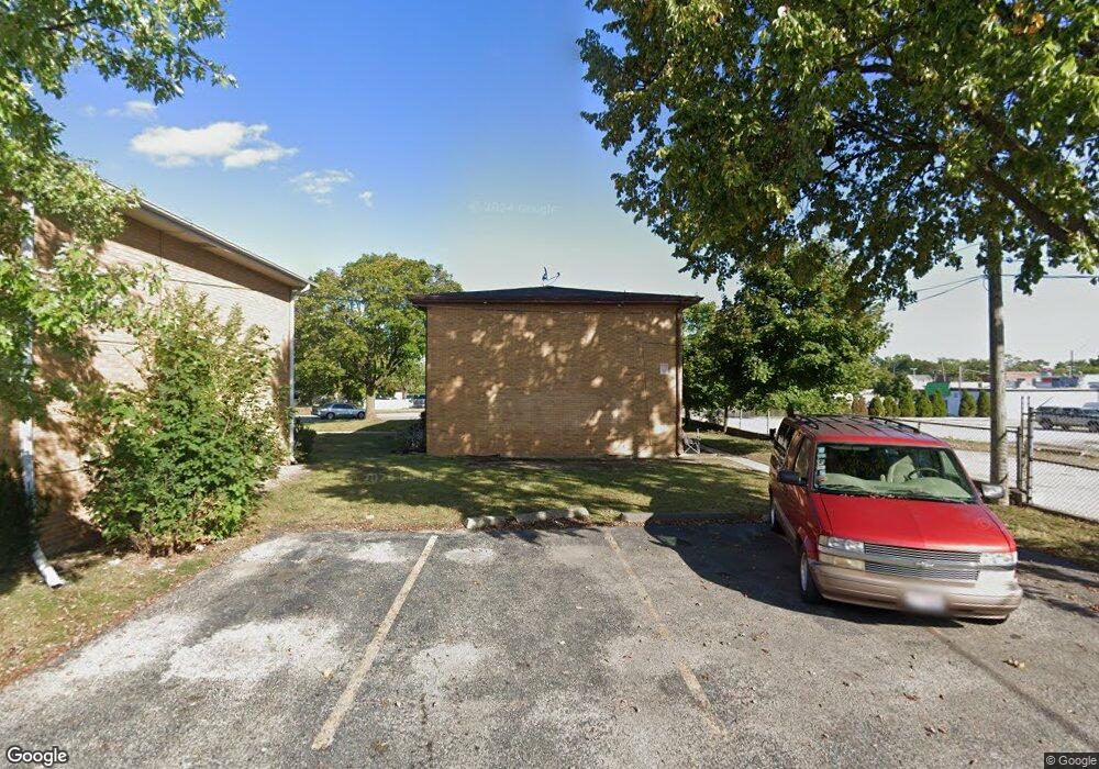 46 N Mcaree Rd, Waukegan, IL 60085 - photo 1