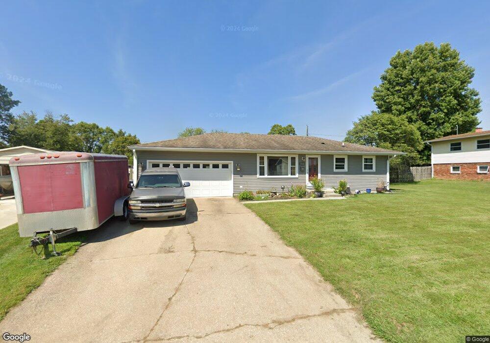 2832 Poplar Dr, Columbus, IN 47203 - photo 1