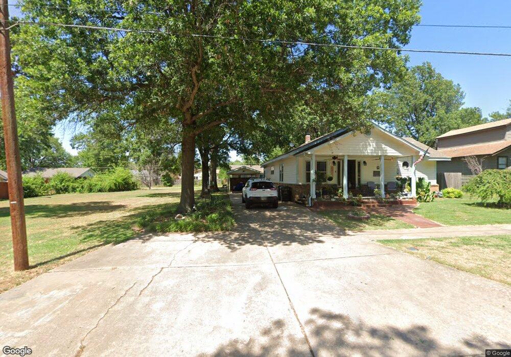 418 E 7th St, Claremore, OK 74017 - photo 1