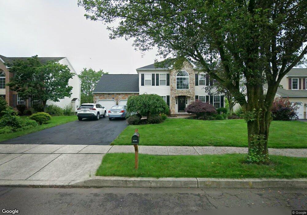 28 Firethorn Dr, Perkasie, PA 18944 - photo 1
