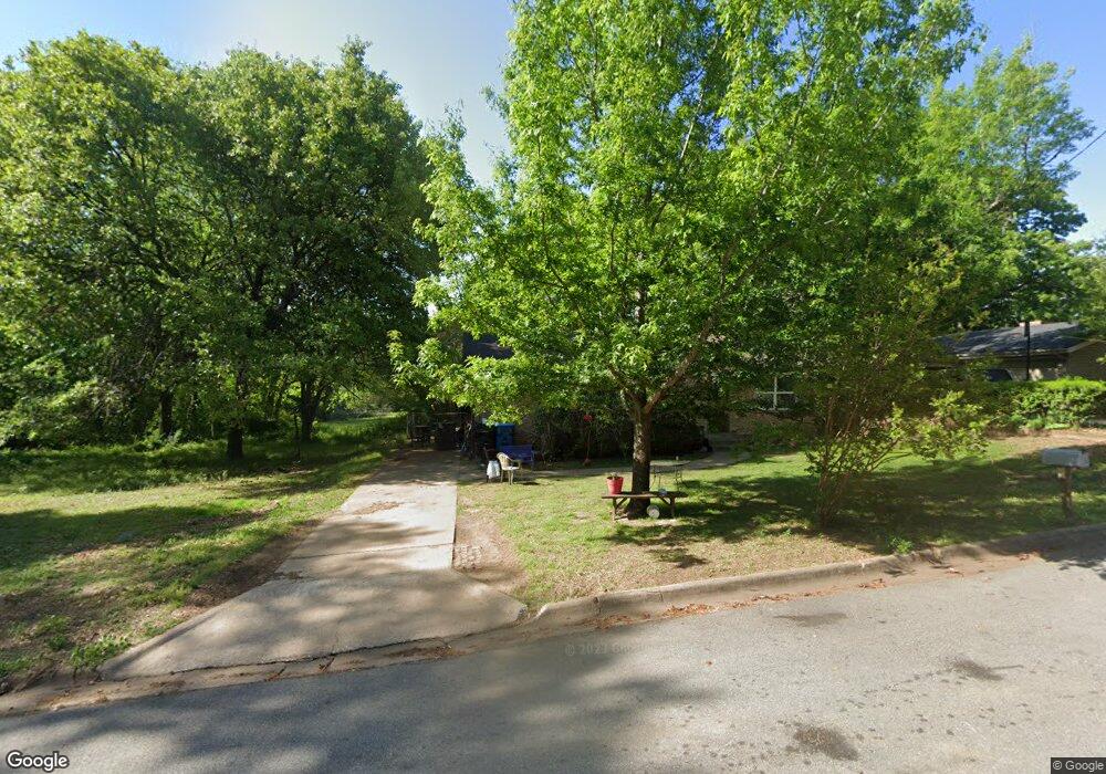 130 Mark Dr, Denison, TX 75021 - photo 1