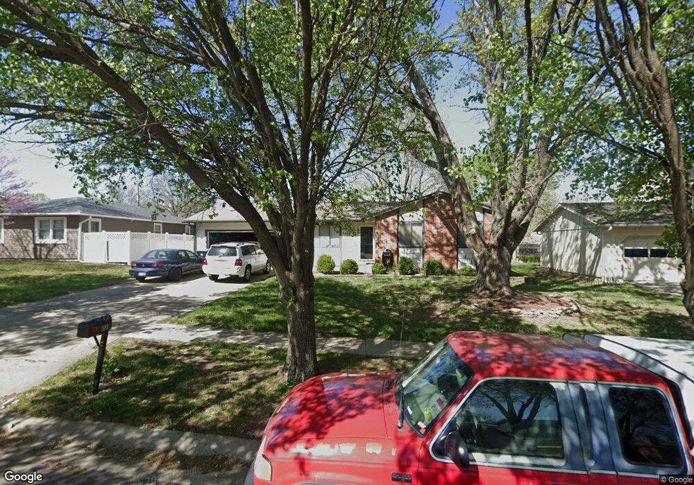 6530 SW 26th Ct, Topeka, KS 66614 - photo 1