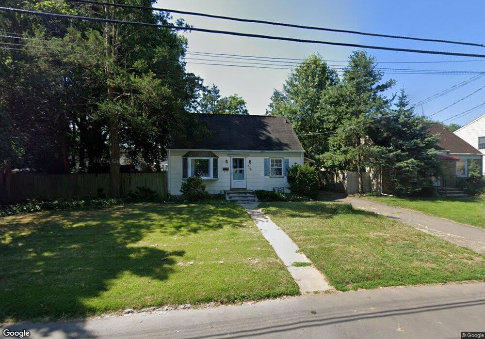 408 Lorraine Ave, Middlesex, NJ 08846 - photo 1