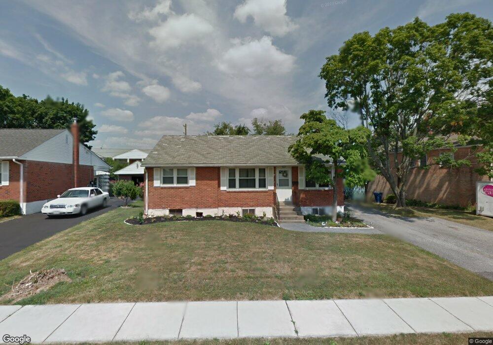 2202 Saint James Dr, Wilmington, DE 19808 - photo 1