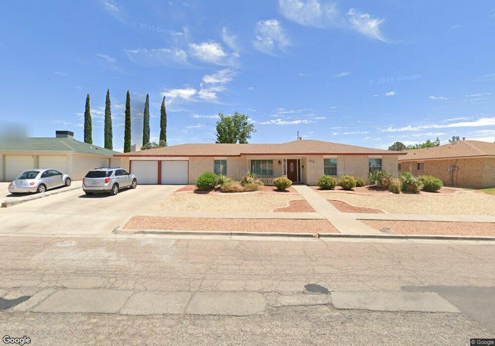 10237 Woodway Dr, El Paso, TX 79925 - photo 1