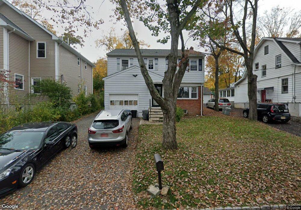 20 Mount Pleasant Pkwy, Livingston, NJ 07039 - photo 1