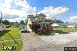 118 W Oak St, Gillespie, IL 62033