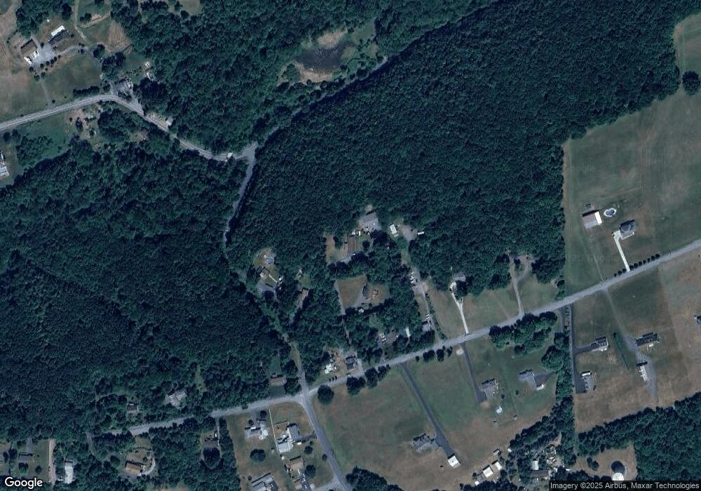 830 Jamestown Dr, Lehighton, PA 18235 - photo 1