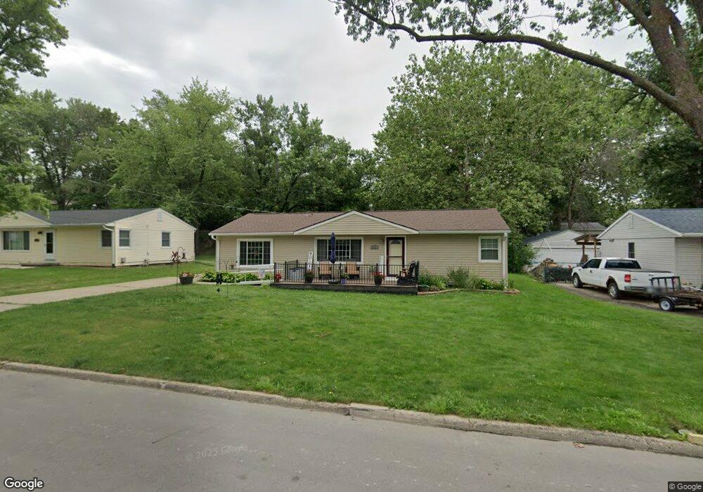 7903 SW 11th St, Des Moines, IA 50315 - photo 1