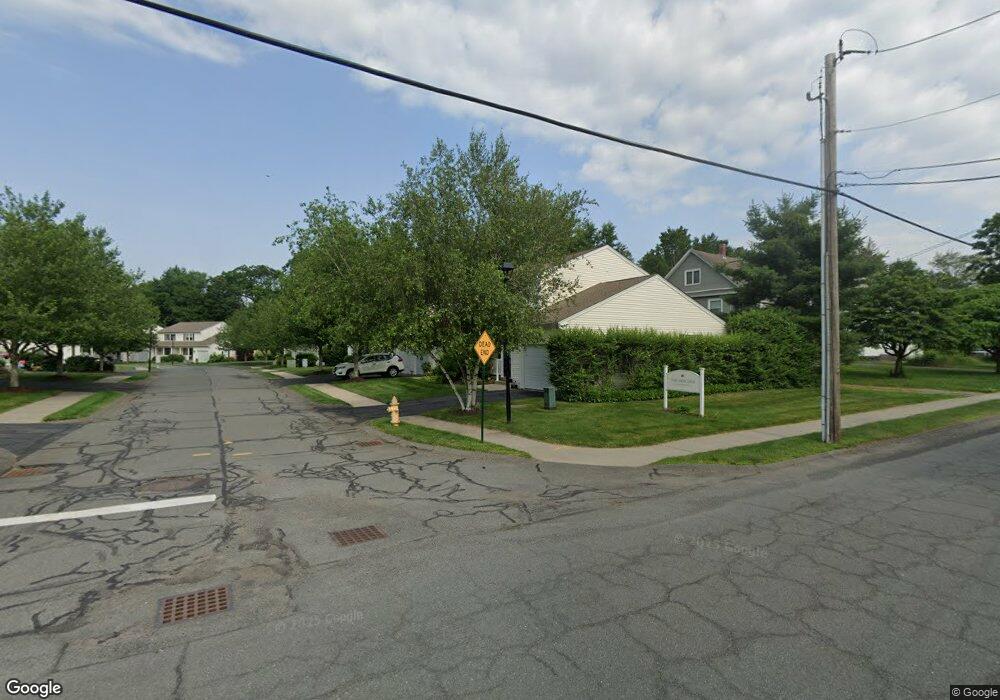 9 Emily Ln, Greenfield, MA 01301 - photo 1