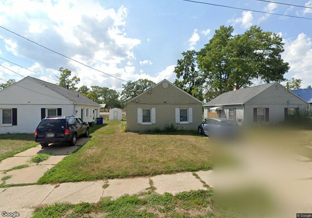 367 30th St SE, Cedar Rapids, IA 52403 - photo 1