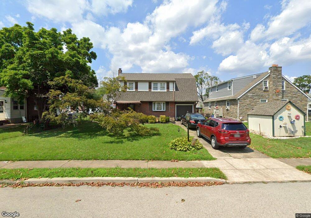 1207 Meadow Rd, Woodlyn, PA 19094 - photo 1