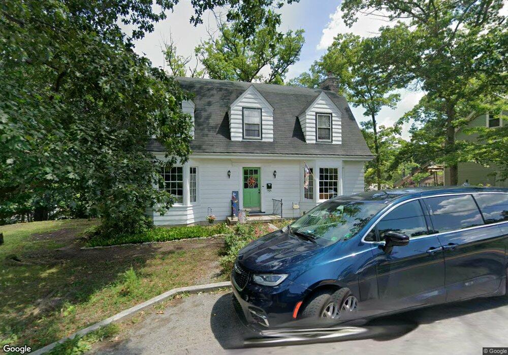 602 Johnsons Mill Rd, Berkeley Springs, WV 25411 - photo 1