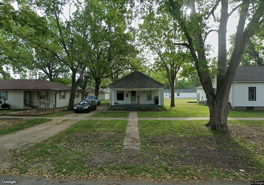 524 Navarre St, Rossville, KS 66533 - photo 1