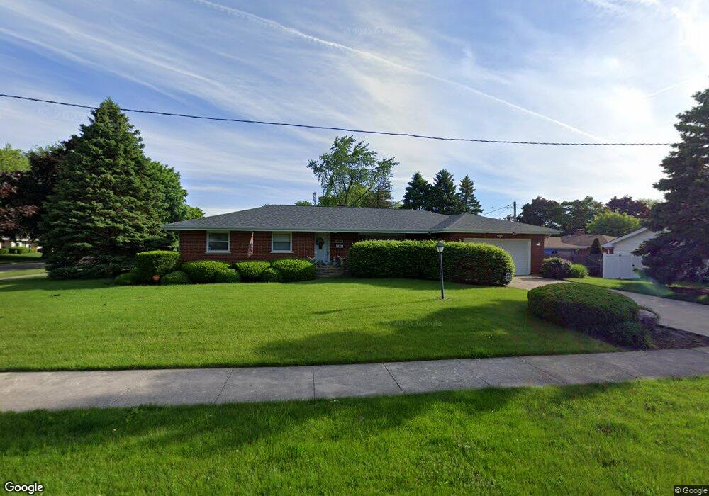 2410 Berry Ct, Waukegan, IL 60085 - photo 1