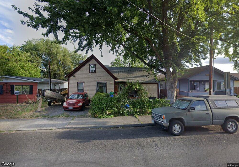 1223 E 12th St, the Dalles, OR 97058 - photo 1