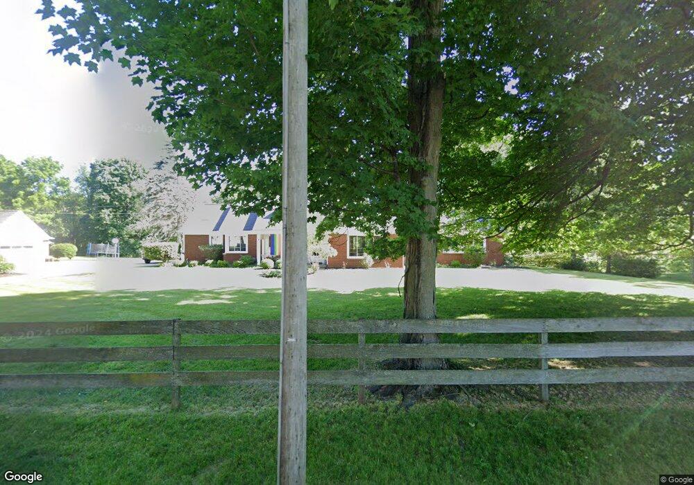 409 Washington St, Chelsea, MI 48118 - photo 1