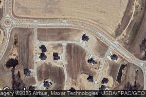 3305 S 207th St, Omaha, NE 68022