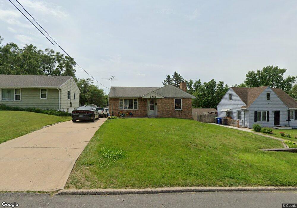 2531 Grandview Ave, Des Moines, IA 50317 - photo 1