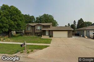 304 Emma Dr, Hartford, SD 57033