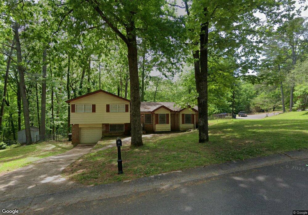 1601 Barrington Ln NE, Center Point, AL 35215 - photo 1