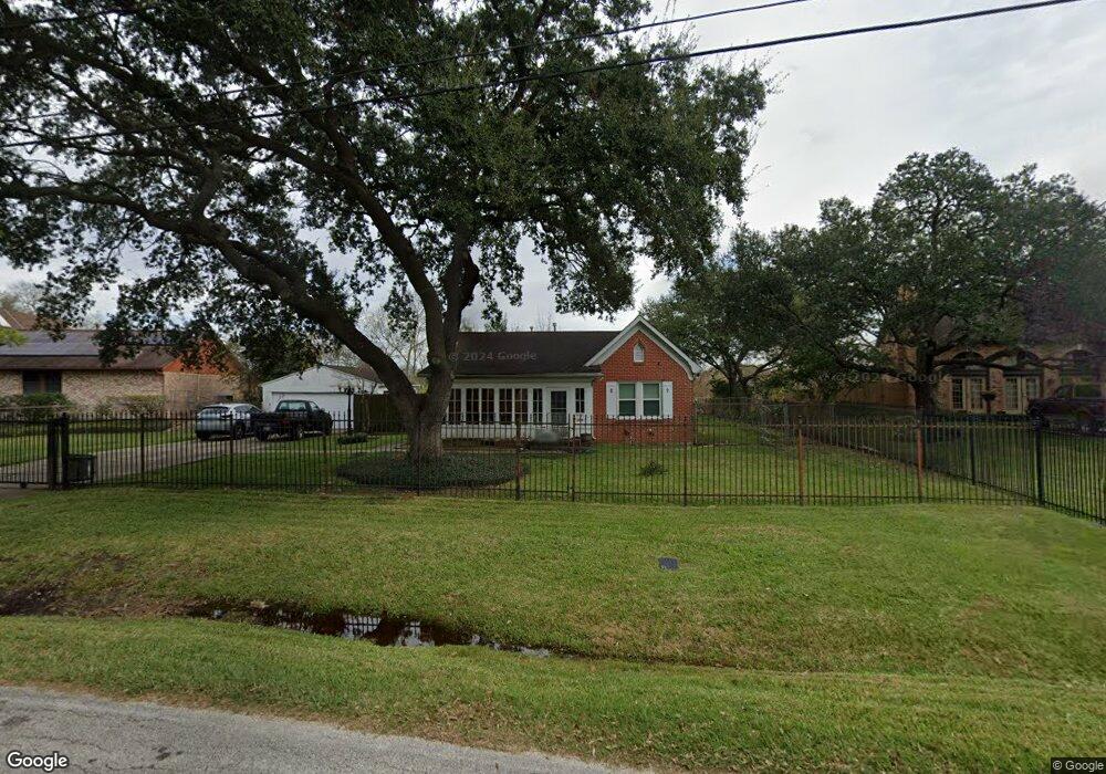 8170 River Dr, Houston, TX 77017 - photo 1