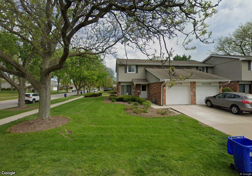 1601 Groton Ct unit 1, Wheaton, IL 60189 - photo 1