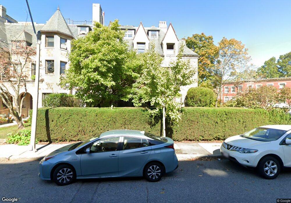 190 Winthrop Rd unit 37, Brookline, MA 02445 - photo 1