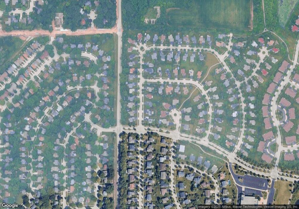 171 Winding Canyon Way, Algonquin, IL 60102 - photo 1