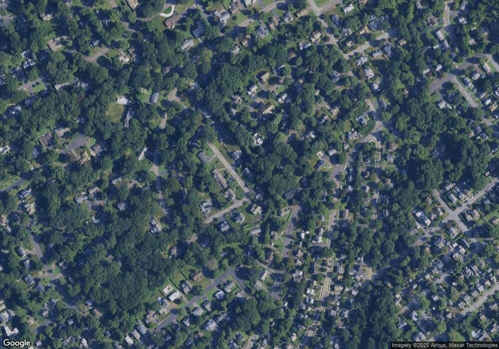 108 Chatham Rd, Fairfield, CT 06825 - photo 1