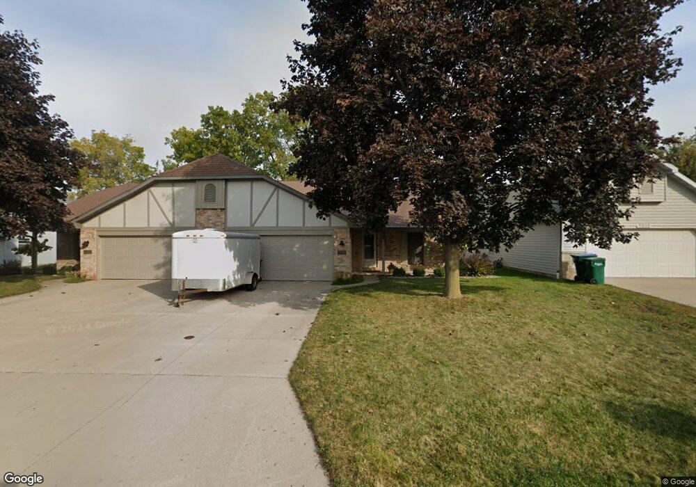 2940 W Creek Valley Ln, Appleton, WI 54914 - photo 1
